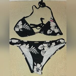 O'Neill Black & White Floral Triangle Bikini size M